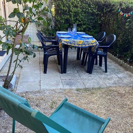 2 Pieces Avec Jardin ! Leilighet Villers-sur-Mer Eksteriør bilde